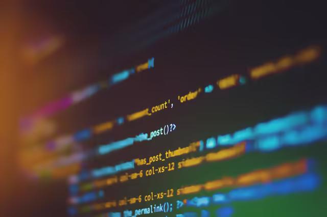 Machine Learning w E-commerce. Zablokuj odejścia klientów (Churn).